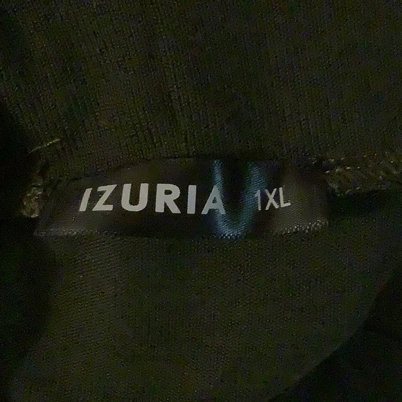 Izuria NWOT 3 pc. lot turtlenecks - Picture 5 of 7